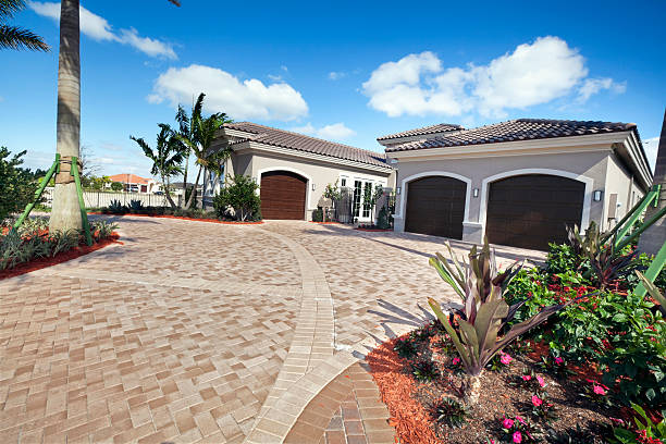 Best Professional Driveway Pavers  in Medina, WA